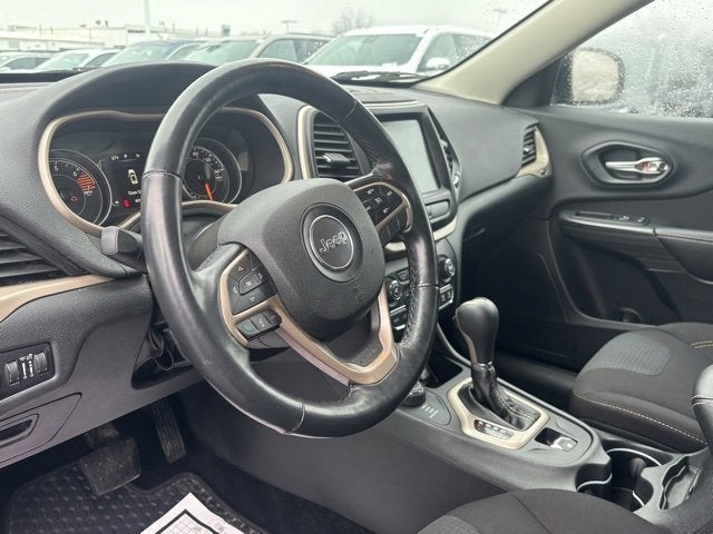 2016 Jeep Cherokee Latitude