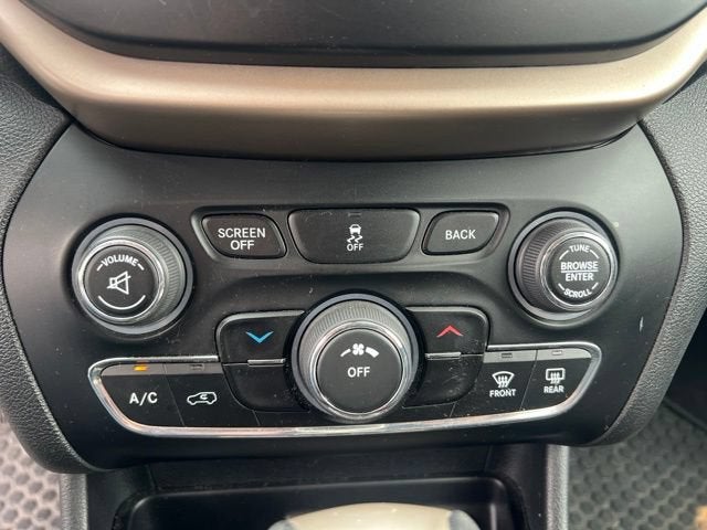 2016 Jeep Cherokee Latitude
