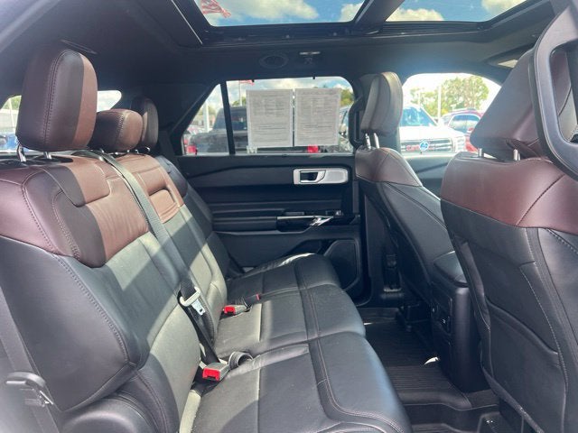 2022 Ford Explorer Platinum