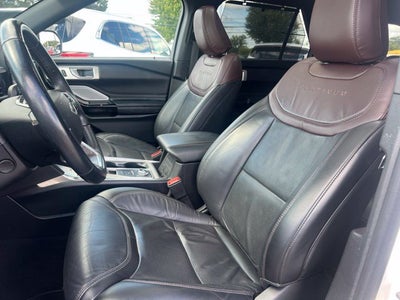 2022 Ford Explorer Platinum