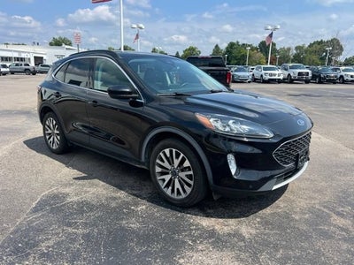 2022 Ford Escape Titanium