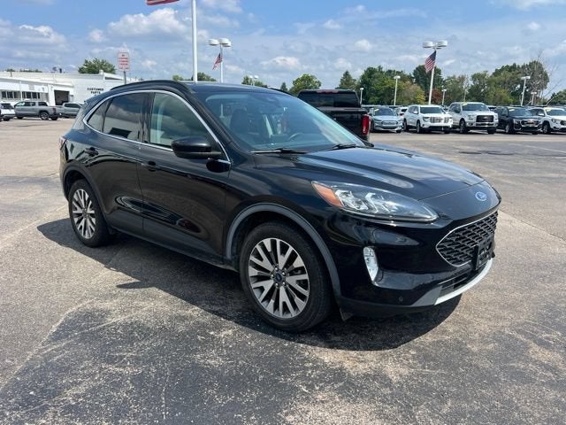 2022 Ford Escape Titanium