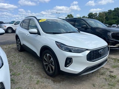 2023 Ford Escape Platinum