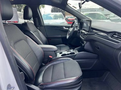 2023 Ford Escape ST-Line Select