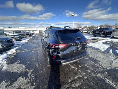 2023 Ford Escape ST-Line Select