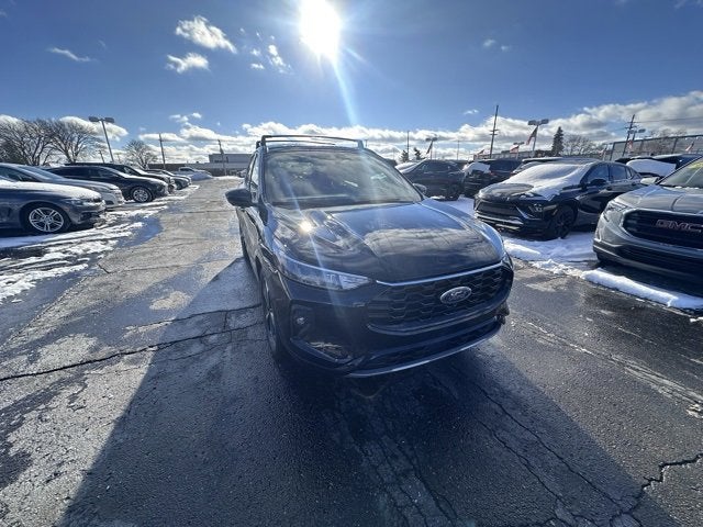 2023 Ford Escape ST-Line Select
