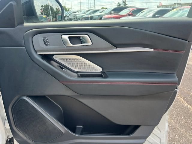 2025 FORD TRUCK EXPLORER Base