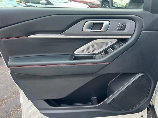 2025 FORD TRUCK EXPLORER Base