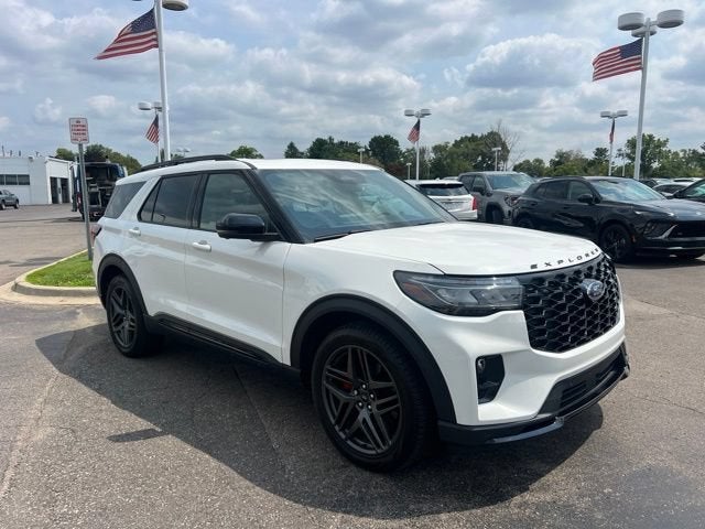 2025 FORD TRUCK EXPLORER Base