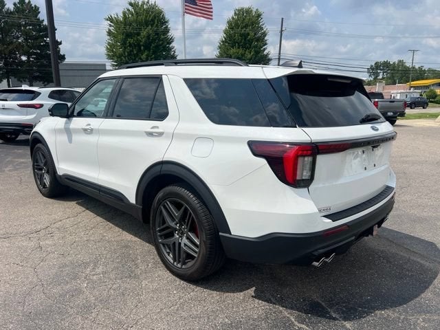2025 FORD TRUCK EXPLORER Base