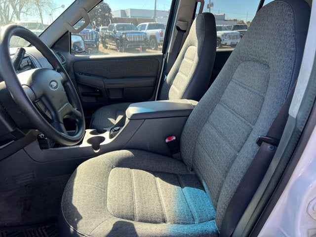 2002 Ford Explorer XLS