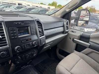 2017 Ford Super Duty F-250 SRW Lariat