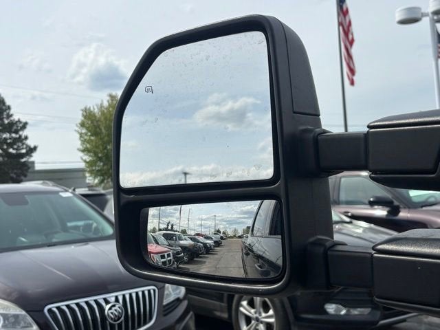 2017 Ford Super Duty F-250 SRW Lariat