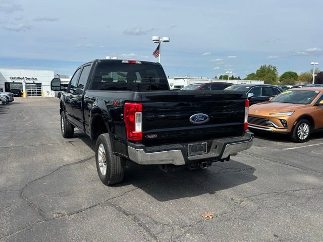 2017 Ford Super Duty F-250 SRW Lariat