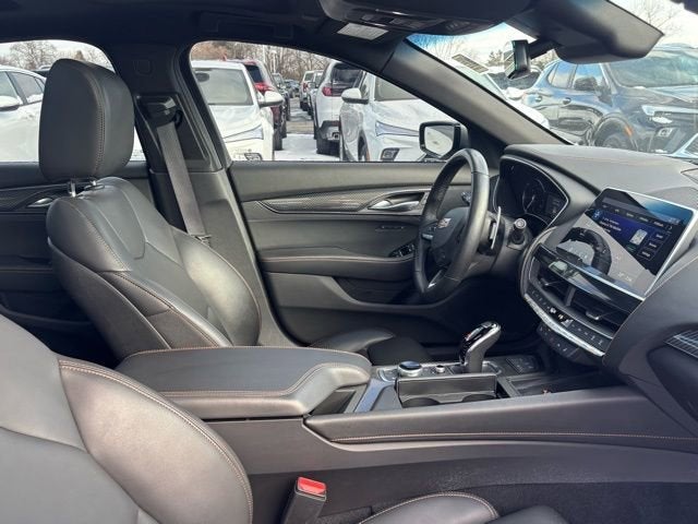 2024 Cadillac CT5 Sport