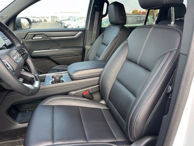 2024 GMC Acadia Elevation