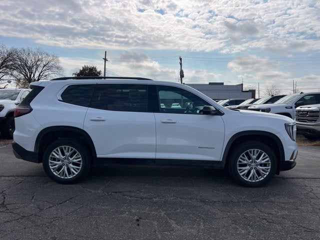 2024 GMC Acadia Elevation