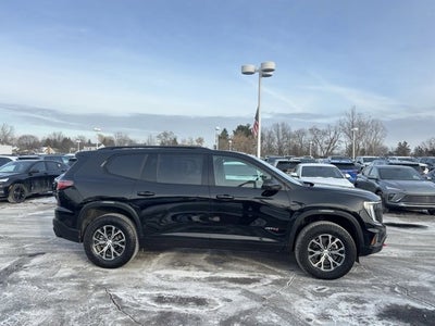 2024 GMC Acadia AT4