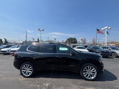 2024 GMC Acadia Denali