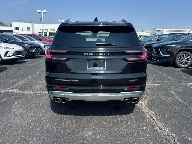 2024 GMC Acadia Denali