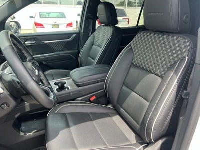 2025 GMC Acadia Denali