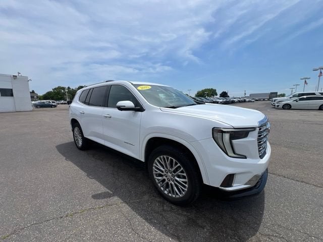 2025 GMC Acadia Denali