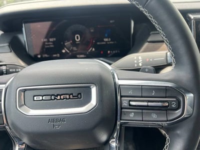 2025 GMC Acadia Denali