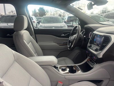 2022 GMC Acadia SLE