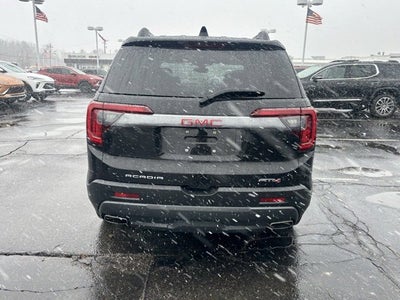 2023 GMC Acadia AT4