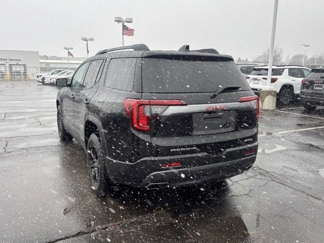 2023 GMC Acadia AT4