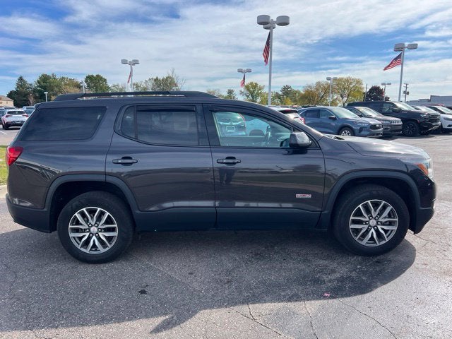 2017 GMC Acadia SLE
