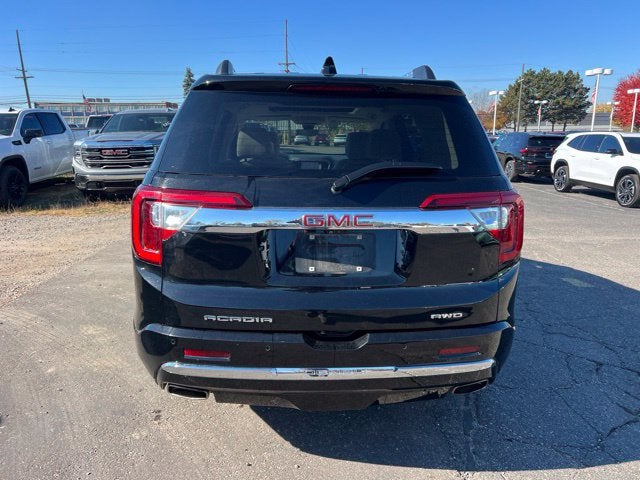 2021 GMC Acadia Denali