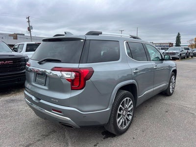 2023 GMC Acadia Denali