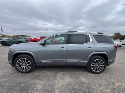 2023 GMC Acadia Denali