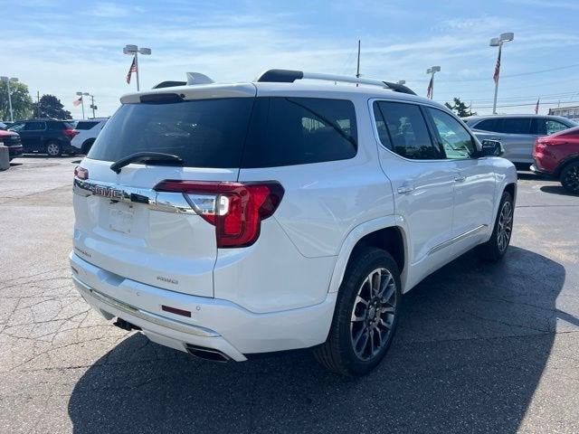 2020 GMC Acadia Denali