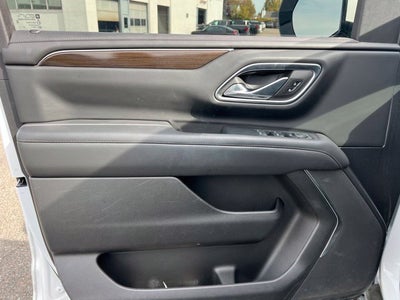2023 GMC Yukon SLE