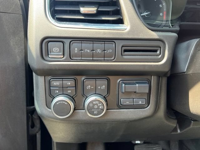 2021 GMC Yukon SLE