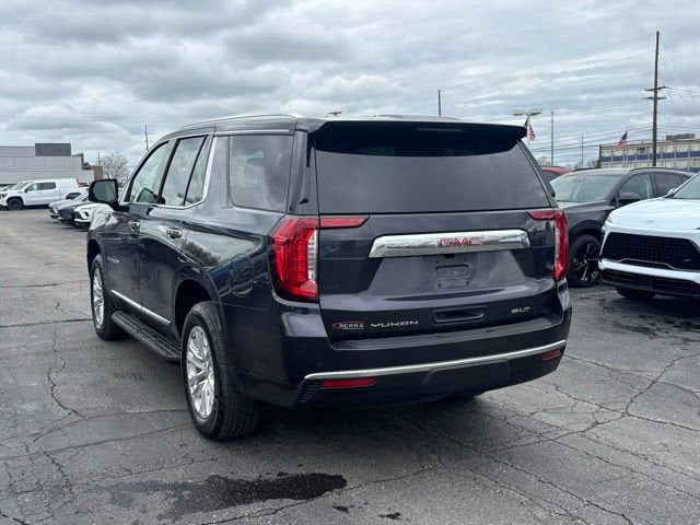 2023 GMC Yukon SLT
