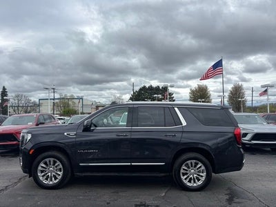 2023 GMC Yukon SLT