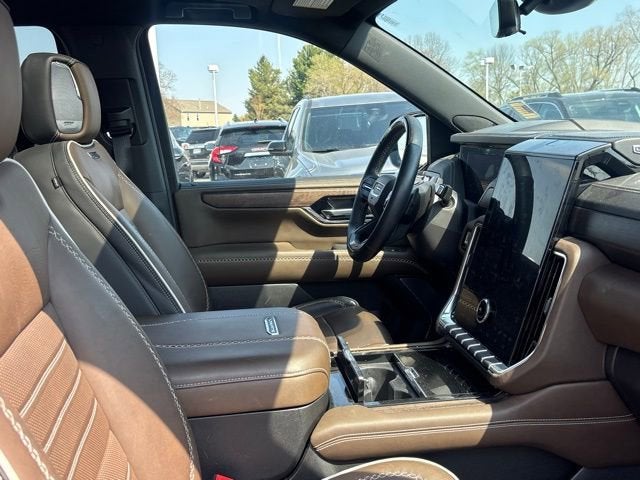 2025 GMC Yukon Denali Ultimate