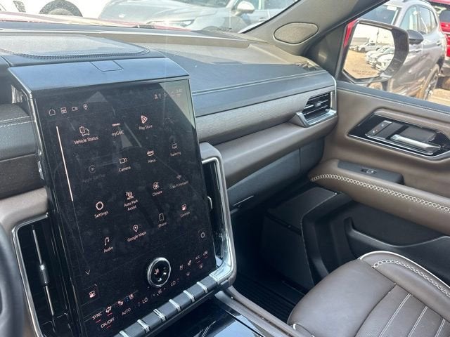 2025 GMC Yukon Denali Ultimate