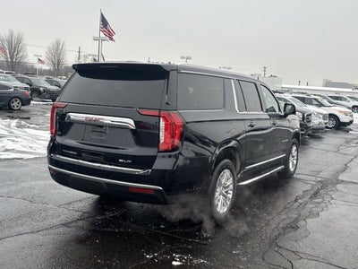 2023 GMC Yukon XL SLT