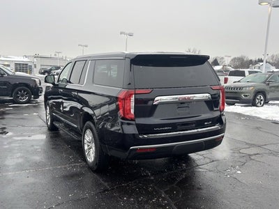 2023 GMC Yukon XL SLT