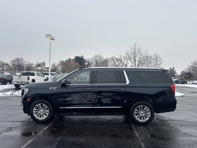 2023 GMC Yukon XL SLT
