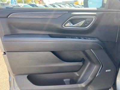 2023 GMC Yukon XL SLT