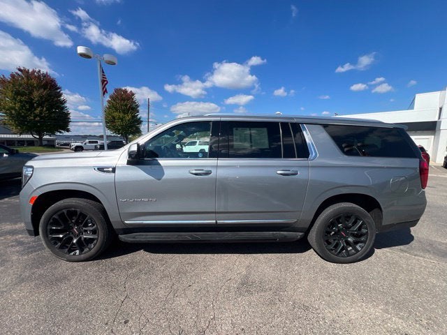 2023 GMC Yukon XL SLT