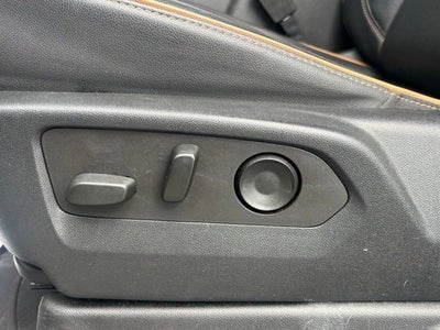 2022 GMC Yukon XL AT4