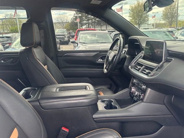2022 GMC Yukon XL AT4