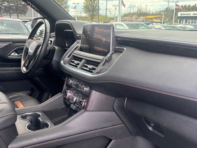 2022 GMC Yukon XL AT4