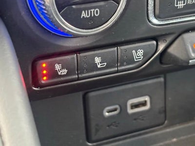 2022 GMC Yukon XL AT4